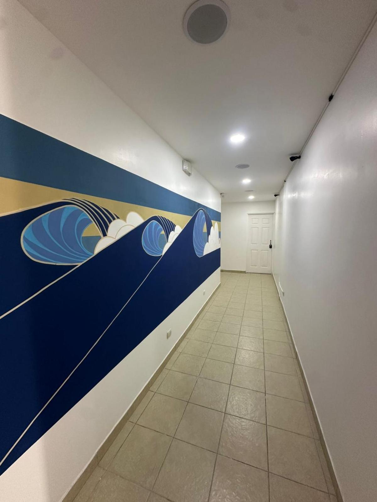 Surfo House Hotel & Hostel Тамариндо Экстерьер фото